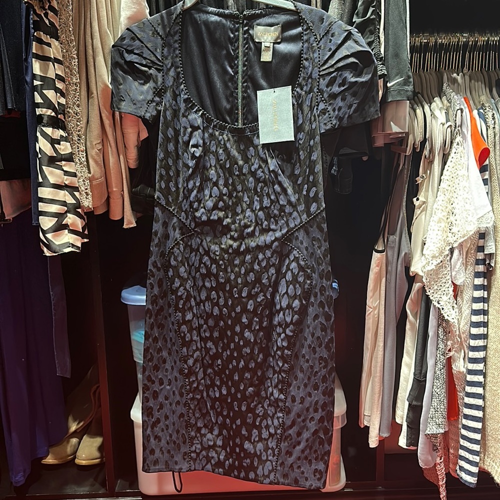 Brand New Zac Posen Scoop Neck navy blue dress size 8.